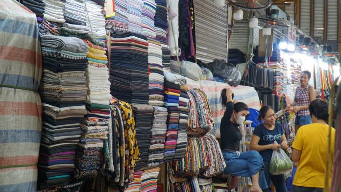 Pasar Lokal Tan Dhin Vietnam