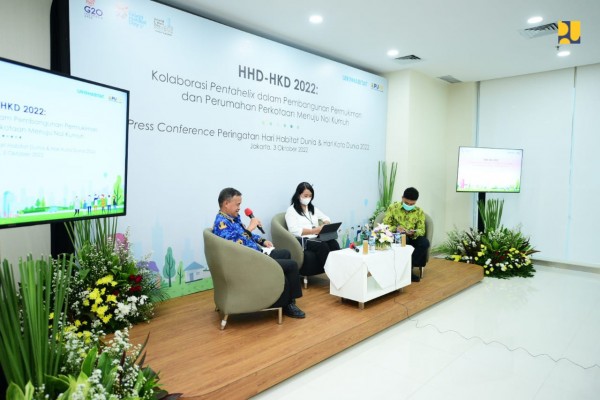 peringatan-hdd-hkd-2022-kementerian-pupr-pentingnya-kolaborasi-multi-sektor-dan-multi-aktor-untuk-penanganan-kawasan-kumuh-WhatsApp Image 2022-10-04 at 9.20.44 AM
