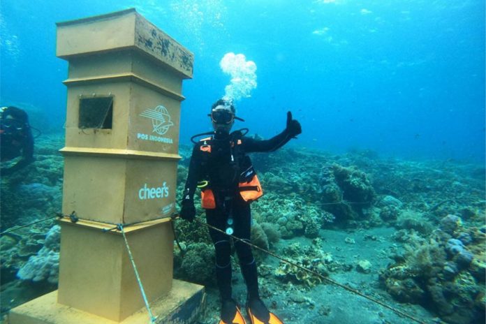 postboxunderwater