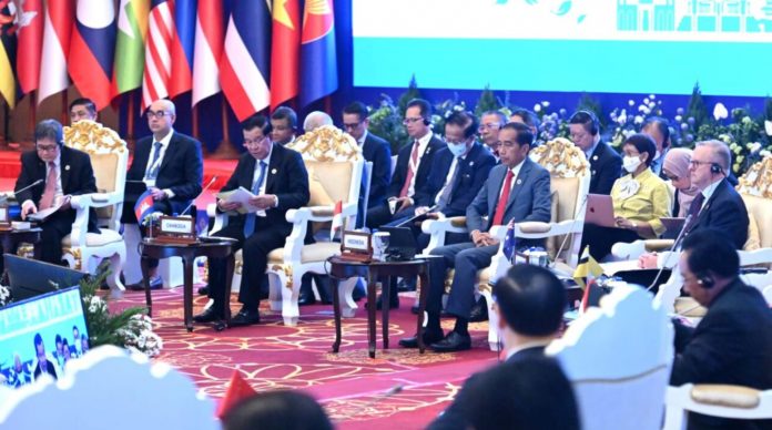 KTT ASEAN