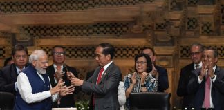 Presiden Jokowi Serahkan Tongkat Kepemimpinan G20 kepada India