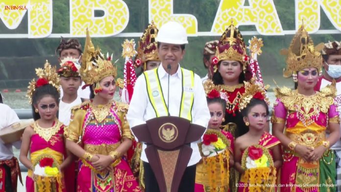 Peresmian Bendungan Tamblang