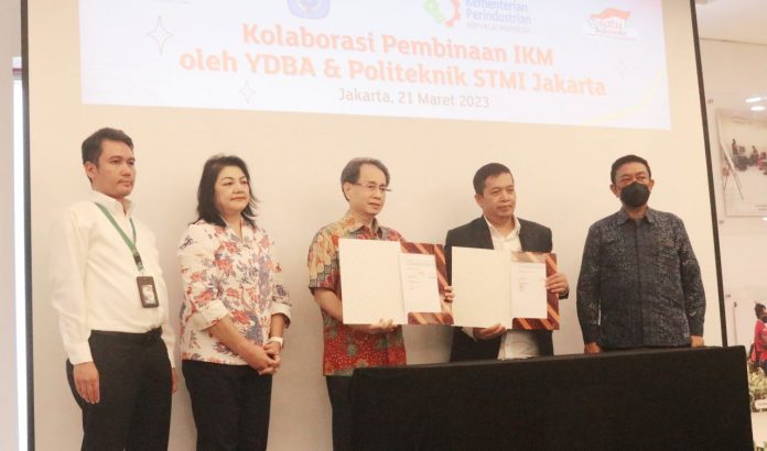 Vokasi Industri Otomotif