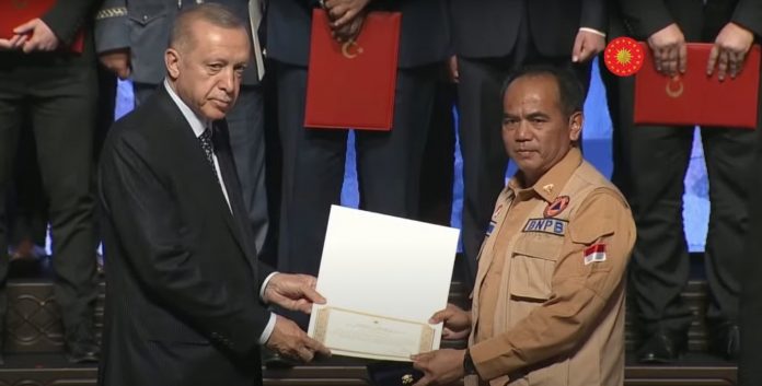 Personel Indonesia
