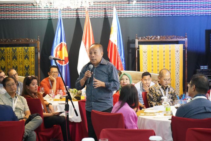 Duta Besar RI untuk Filipina Agus Widjojo menyampaikan promosi potensi bisnis, dan investasi Indonesia di Manila, Filipina, pada Kamis (15 Jun 2023). KBRI Manila KBRI