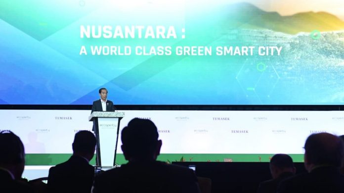 Presiden Joko Widodo menyampaikan pidatonya pada Ecosperity Week 2023 yang digelar di Sands Expo and Convention Center, Singapura, pada Rabu, 7 Juni 2023. Ecosperity Week 2023
