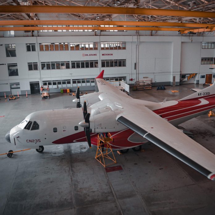 Pesawat CN-235
