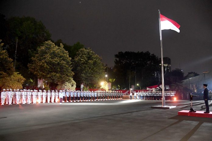 Upacara Parade Senja