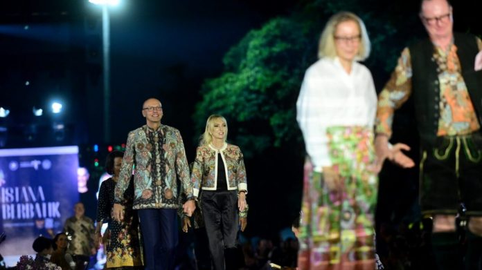 Istana Berbatik