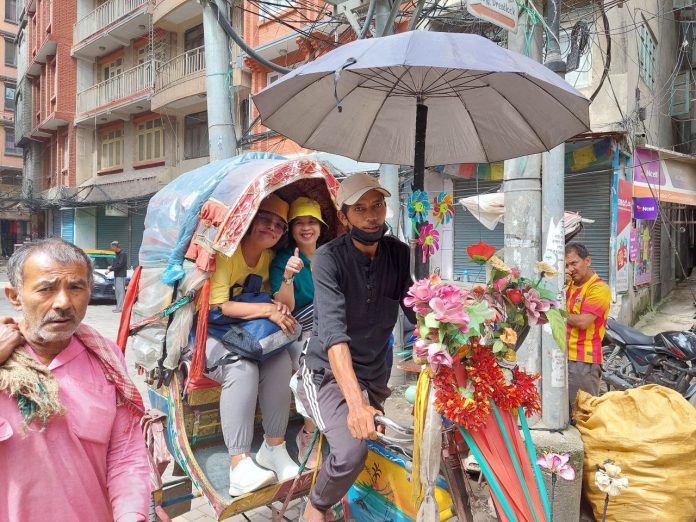 Deksa Alat Transportasi Cantik di Nepal