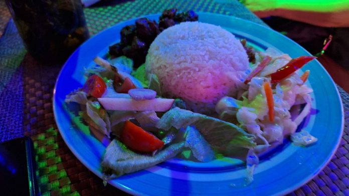 Nasi Rendang Khas Timor Leste