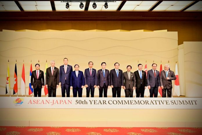 Hari kedua KTT Japan (1)