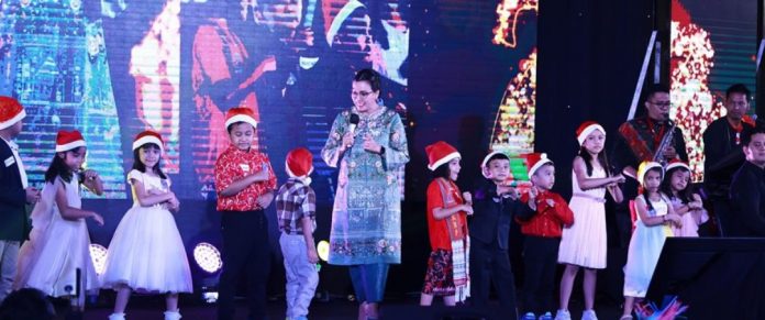 Menkeu Berbagi Sukacita Bersama Pegawai Kemenkeu Merayakan Natal Menkeu Berbagi Sukacita Bersama Pegawai Kemenkeu Merayakan Natal