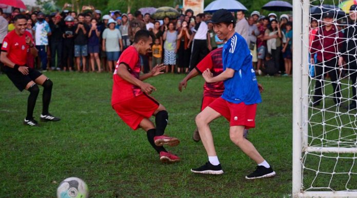 Main Bola