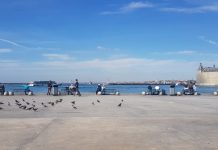 Ayo Menikmati Pemandangan Indah di Dermaga Kadikoy