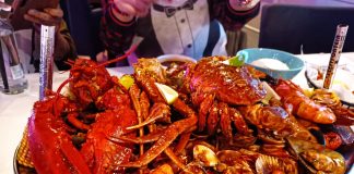 Wowcrab Makanan Laut Terenak di Roterdam