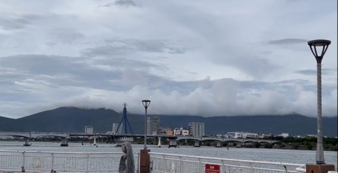 Sungai Han di Da Nang Vietnam