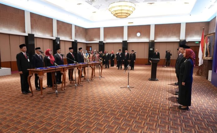 Gubernur BI Lantik 6 Pemimpin Baru Kantor Pusat BI