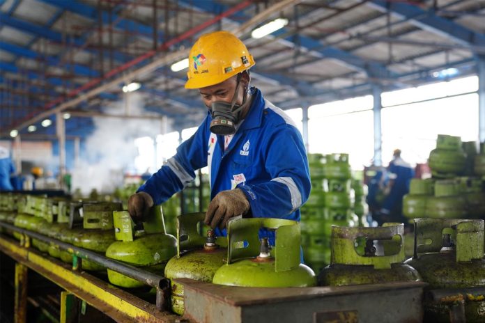 Stasiun Pengisian Bahan Bakar Elpiji di Tanjung Priok Bahan Bakar Elpiji