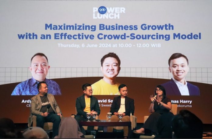 Memaksimalkan Pertumbuhan Bisnis Dengan Model Crowd-Sourcing yang Efektif Memaksimalkan Pertumbuhan Bisnis Dengan Model Crowd-Sourcing yang Efektif