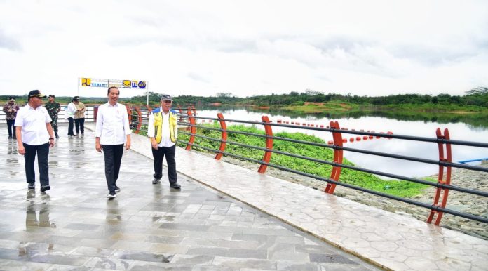 Bendungan Sepaku Semoi