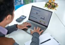 IHK Oktober 2025 Mengalami Inflasi 2,86% (yoy) Lebih Tinggi dari Bulan Lalu IHK Oktober 2025 Mengalami Inflasi 2,86% (yoy) Lebih Tinggi dari Bulan Lalu