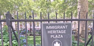 Immigrant Heritage Plaza di Bowling Green Park New York