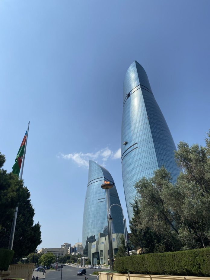 Flame Towers Landmark Ikonik di Azerbaijan