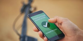 OJK Batasi Usia Peminjam Paylater Untuk Hindari Terjebak Utang