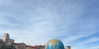 Keseruan Berlibur ke Disney Sea Tokyo