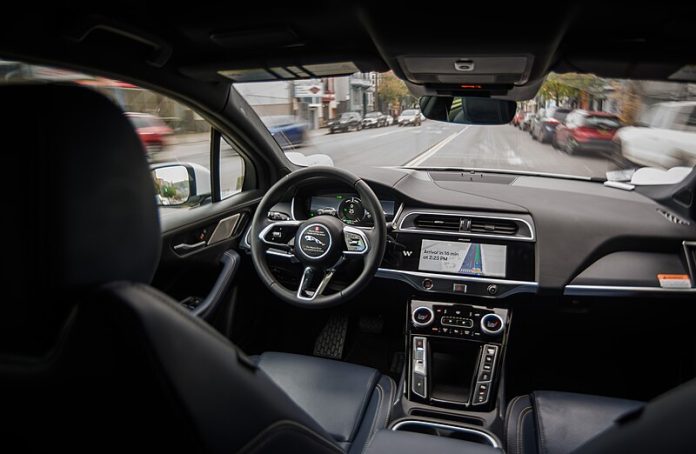 taksi driverless
