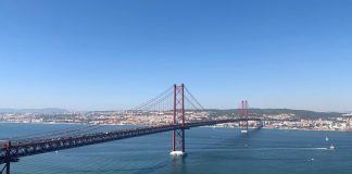 Keindahan Jembatan 25 April di Lisbon Portugal