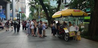 Keunikan Ice Cream Uncle Penjual Es Krim Legendaris di Singapura