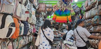 Tas Asli Produk Nepal Karya Tangan yang Penuh Makna dan Keindahan