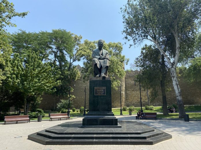 Penyair terkenal Azerbaijan Mirza Alakbar Sabir