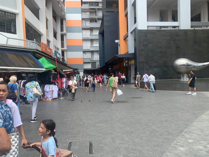 Menjelajahi Pasar Clementi Pusat Kuliner dan Budaya di Singapura