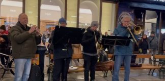 Pesona Musik Jalanan di Stephansplatz Vienna Austria