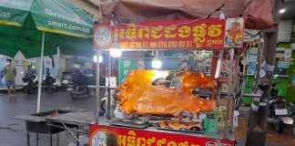 Pig Roasted di Russian Market Cambodia