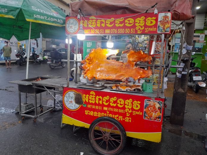 Pig Roasted di Russian Market Cambodia
