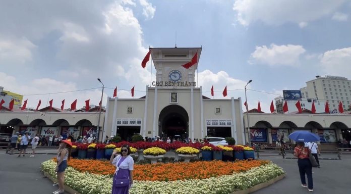Ben Thanh Market Ikon Wisata dan Belanja di Ho Chi Minh City