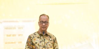 Menteri Perindustrian
