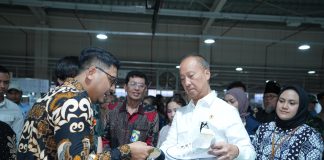 Industri sepatu