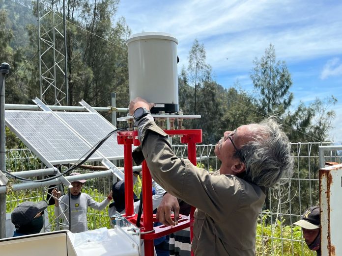 Sensor Peringatan Dini