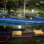 Industri Air Minum Dalam Kemasan Dorong Kinerja Sektor Manufaktur Nasional Pabrik Pengemasan Air Minum Dalam Kemasan