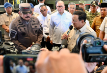 Wamenkeu Suahasil Dampingi Presiden Prabowo Meninjau 6 Smelter Ilegal di Bangka Belitung