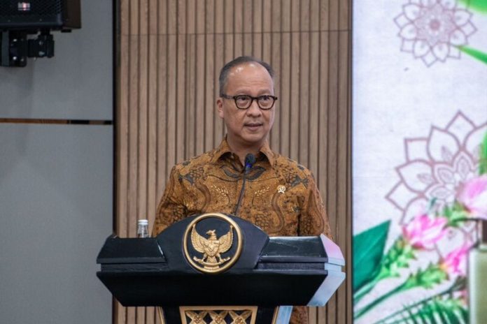 Menteri Perindustrian