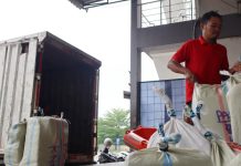 BNPB Kerahkan Jalur Darat, Laut, dan Udara untuk Salurkan Bantuan ke Aceh Bantuan Logistik Banjir