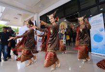 Menparekraf Dorong Tanah Datar Jadi Pusat Seni Pertunjukan Berdaya Saing Nasional