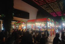 Malam Natal yang Elegan di Christmas Food Bazaar Central Garden One Satrio Christmas Food