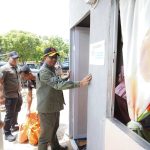 BNPB Serahkan Bantuan Sembako kepada Warga Huntara Pulo Tiga di Aceh Tamiang Huntara